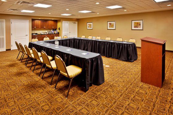 Rodeway Inn Conference Center Crawfordsville Zaplecze biznesowe zdjęcie